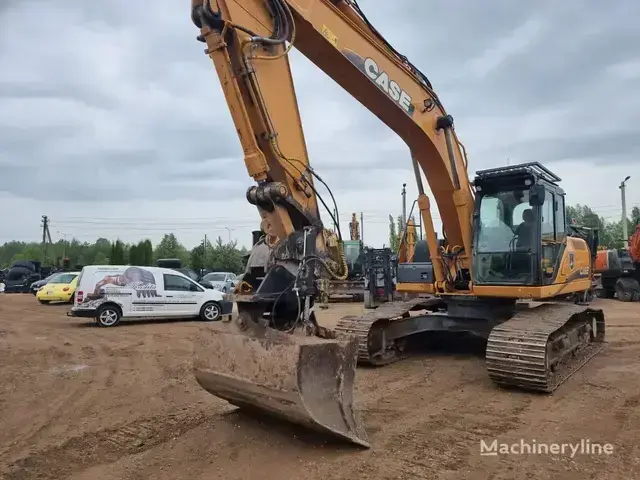 Case 320 CX250C — Kettenbagger — gebraucht kaufen | 123Machinery