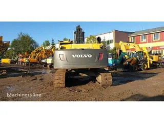 Volvo 320 EC250D L — Foto 6