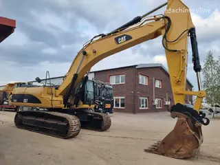 Cat 330 EC250D L — Foto 8