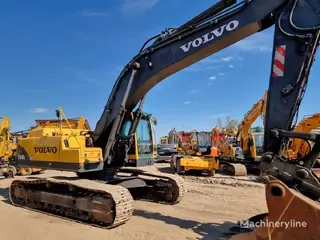 Volvo 330 EC360B LC — Foto 8