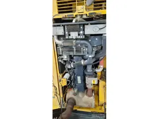 Komatsu 349 PC210LC — Foto 10