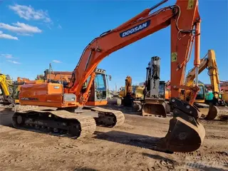 Doosan 349 DX225LC — Foto 2
