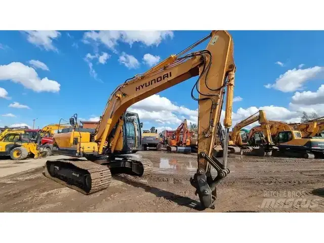 Hyundai 349 Robex 220LC-9A — Kettenbagger — gebraucht kaufen | 123Machinery