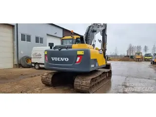 Volvo 349 EC140D L — Foto 10