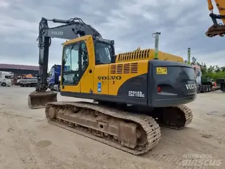 Volvo 349 EC210B LC — Kettenbagger — gebraucht kaufen | 123Machinery