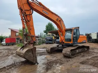 Doosan 349 DX255LC — Kettenbagger — gebraucht kaufen | 123Machinery