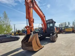 Hitachi 349 ZAXIS 210 LC — Kettenbagger — gebraucht kaufen | 123Machinery
