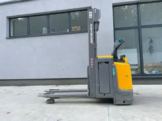 Jungheinrich ERC 214z 4.3m/ initial — Foto 2