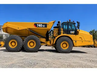 Cat 740 GC — Foto 1