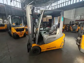 Jungheinrich EFG 220 4v/ 3760mh/ 2019y — Foto 1