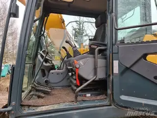 Hyundai 349 HX140L — Foto 10