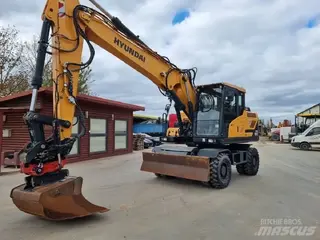 Hyundai 349 HW180 — Mobilbagger — gebraucht kaufen | 123Machinery