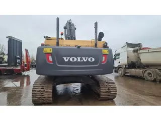Volvo 349 EC300D L — Foto 4