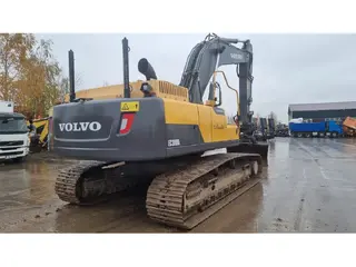 Volvo 349 EC300D L — Foto 8