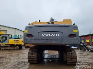 Volvo 349 EC700B LC — Foto 2