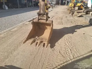New Holland 349 E305C — Foto 4
