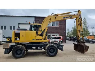 Komatsu 349 PW130-7K — Foto 3