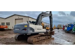 Volvo 349 EC240C L — Foto 3