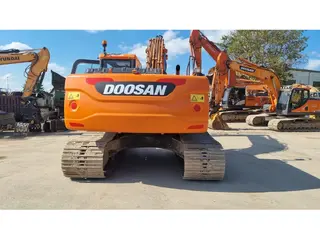 Doosan 349 DX225LC — Foto 2