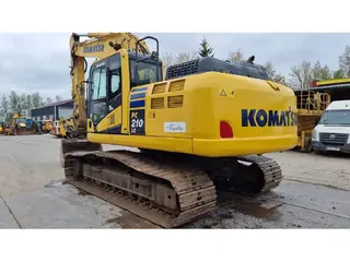 Komatsu 349 PC210LC — Kettenbagger — gebraucht kaufen | 123Machinery
