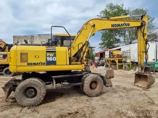 Komatsu 315 PW160-7 — Foto 2
