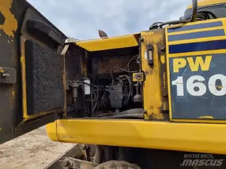 Komatsu 315 PW160-7 — Foto 5