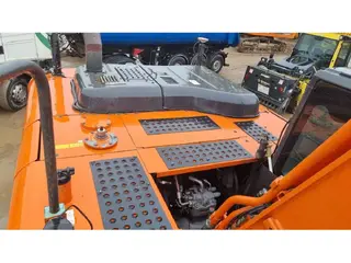 Hitachi 315 ZAXIS 290LC — Foto 9