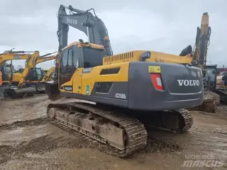Volvo 315 EC250D L — Foto 4