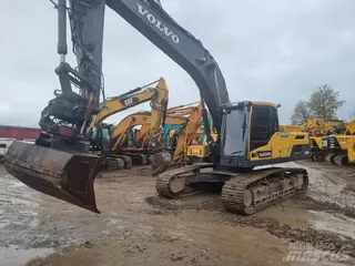 Volvo 315 EC250D L — Foto 5