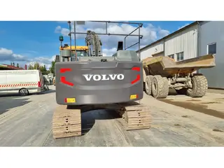 Volvo 315 EC140E L — Foto 3