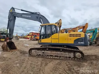 Volvo 315 EC240C L — Foto 6