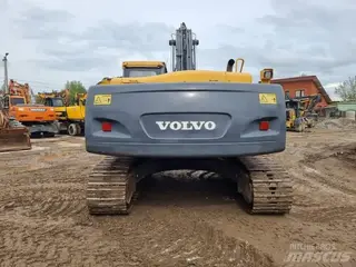 Volvo 315 EC240C L — Foto 10