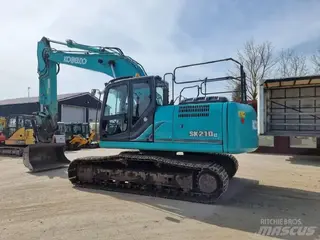 Kobelco 315 SK210LC-9 — Foto 8
