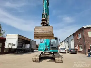 Kobelco 315 SK210LC-9 — Foto 10