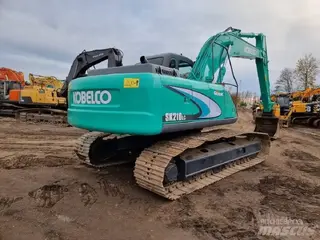 Kobelco 315 SK210LC — Foto 3