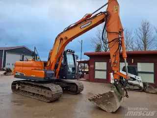 Doosan 315 DX140LC — Kettenbagger — gebraucht kaufen | 123Machinery