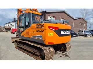 Doosan 315 DX140LC — Kettenbagger — gebraucht kaufen | 123Machinery