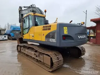 Volvo 315 EC210C L — Foto 3