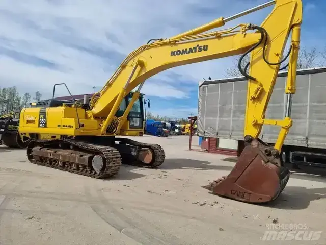 Komatsu 315 PC350NLC-8 — Kettenbagger — gebraucht kaufen | 123Machinery