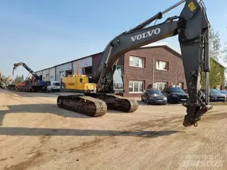 Volvo 315 EC290C L — Foto 7
