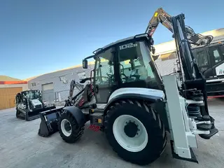 Hidromek Alpha K4 — Foto 1