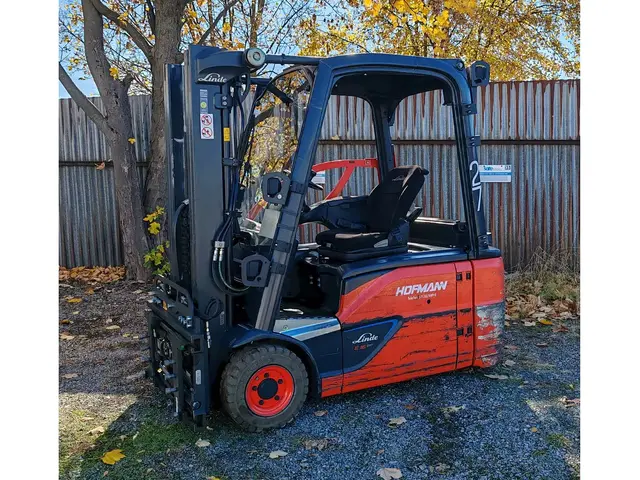 Linde E16L-02 / 86% batt/ 4.14m — Elektrostapler — gebraucht kaufen | 123Machinery