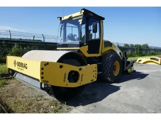 BOMAG BW 213 BVC+P-5 — Foto 7