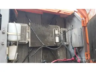 Hitachi 315 ZAXIS 280LC — Foto 8