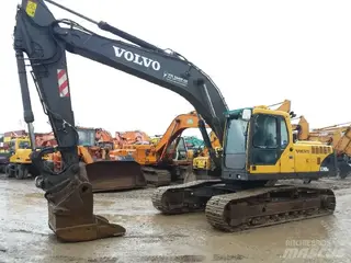 Volvo 315 EC240B LC — Kettenbagger — gebraucht kaufen | 123Machinery