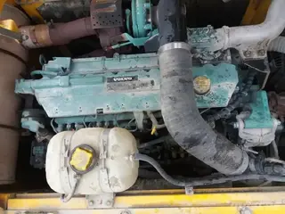 Volvo 315 EC240B LC — Foto 9