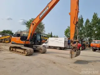 Doosan 315 DX225LC Long Reach — Long Reach Bagger — gebraucht kaufen | 123Machinery