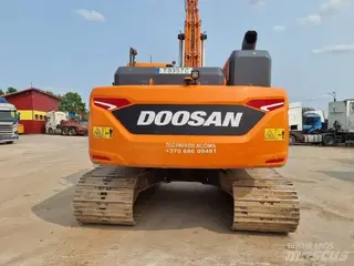 Doosan 315 DX225LC Long Reach — Foto 3