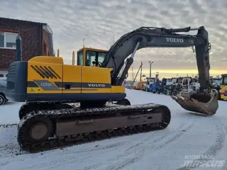 Volvo 315 EC280 — Foto 5