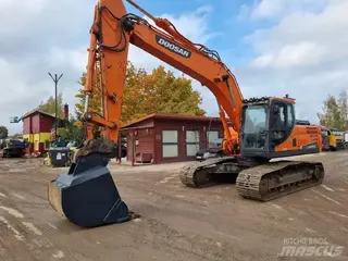Doosan 315 DX225LC — Kettenbagger — gebraucht kaufen | 123Machinery